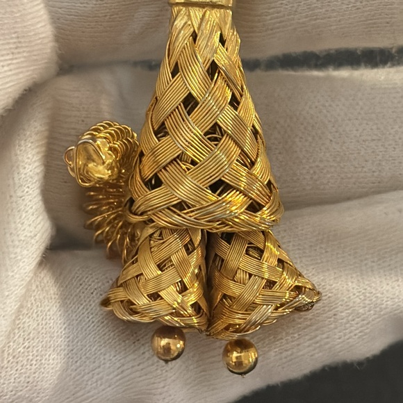 Vintage gold woven cat brooch with stones - Picture 4 of 6